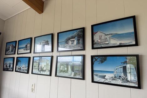 Photo of property in 112 Waikawa Curio Bay Road, Waikawa, Tokanui, 9884