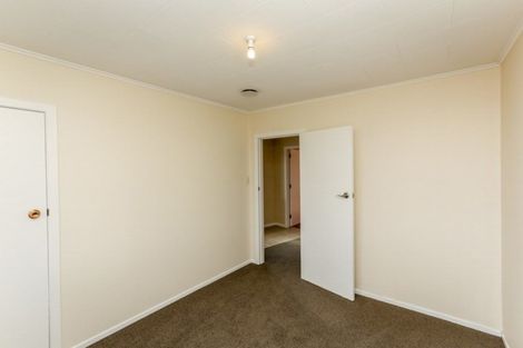 Photo of property in 3 Severn Place, Spotswood, New Plymouth, 4310