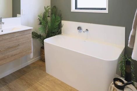 Photo of property in 30 Tasker Crescent, Pyes Pa, 3112
