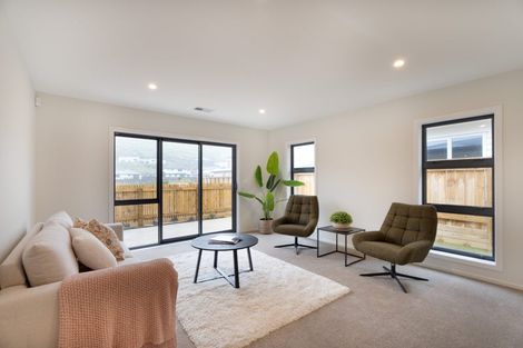 Photo of property in 48 Rochdale Drive, Churton Park, Wellington, 6037