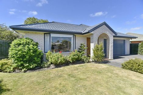 Photo of property in 20 Innisfree Place, Northwood, Christchurch, 8051