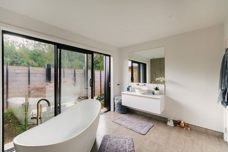Photo of property in 38a Pohutukawa Drive, Levin, 5571