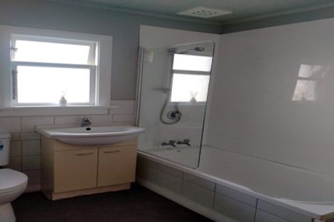 Photo of property in 70 Argyle Street, Mosgiel, 9024