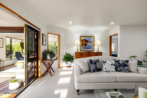 Photo of property in 71 Taylor Street, Cambridge, 3434