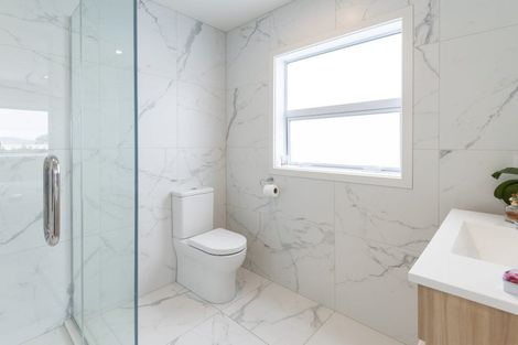 Photo of property in 16 Prestbury Grove, Churton Park, Wellington, 6037