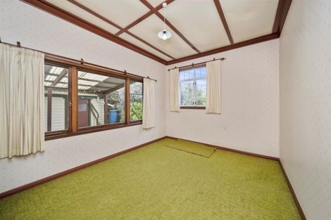 Photo of property in 14 Waihi Road, Hawera, 4610