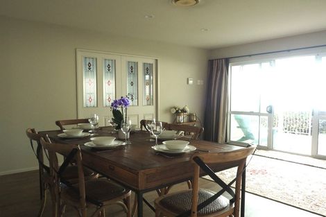 Photo of property in 8 Amner Place, Bluff Hill, Napier, 4110
