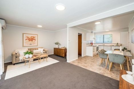 Photo of property in 8a Utauta Street, Waikanae, 5036