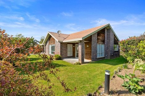 Photo of property in 92 Russley Drive, Mount Maunganui, 3116