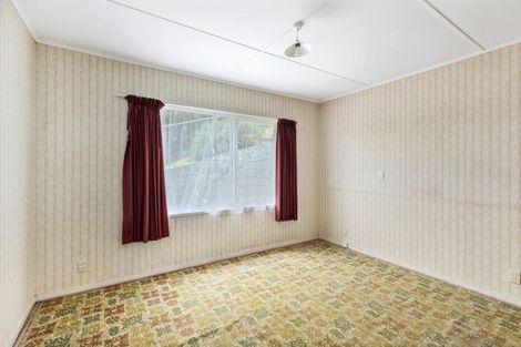Photo of property in 11 The Spinney, Titahi Bay, Porirua, 5022