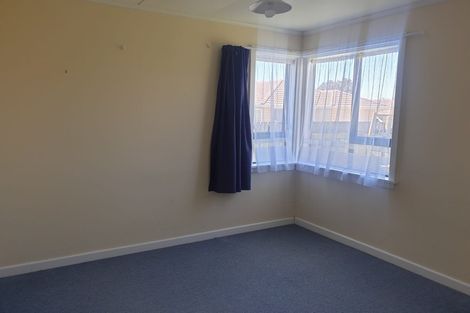 Photo of property in 15 Meeanee Road, Taradale, Napier, 4112