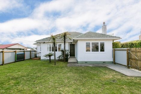 Photo of property in 6 Howard Road, Taradale, Napier, 4112
