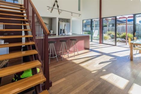 Photo of property in 45 Kings Drive, Wanaka, 9305