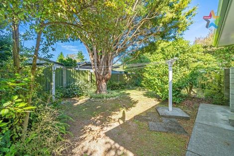 Photo of property in 80 Gemstone Drive, Birchville, Upper Hutt, 5018