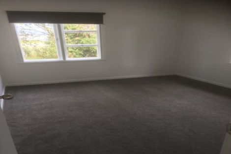 Photo of property in 461 East Coast Road, Murrays Bay, Auckland, 0630