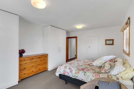 Photo of property in 10 Claxton Place, Saint Martins, Christchurch, 8022