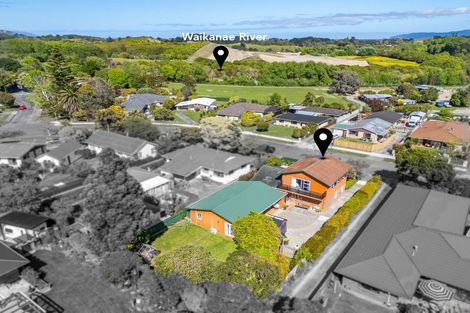 Photo of property in 10 Nimmo Avenue, Waikanae, 5036