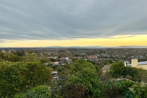 Photo of property in 2/12 Macmillan Avenue, Cashmere, Christchurch, 8022