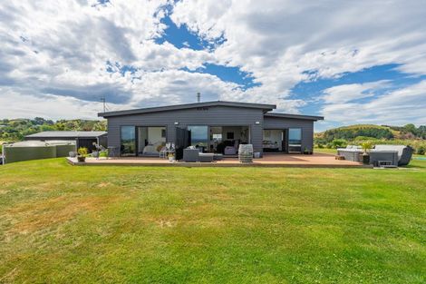 Photo of property in 49 Seafield Road, Eskdale, Napier, 4182