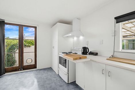 Photo of property in 24 Bennett Street, Waipawa, 4210