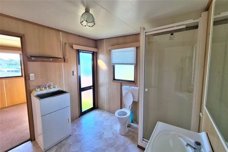 Photo of property in 13 Hickey Place, Opunake, 4616