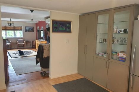 Photo of property in 105 Konini Road, Titirangi, Auckland, 0604