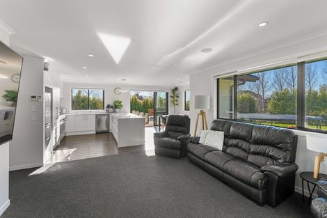 Photo of property in 6 Hadfield Road, Peka Peka, Waikanae, 5391