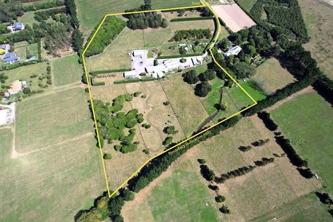 Photo of property in 43 School Road, Te Horo, Otaki, 5582