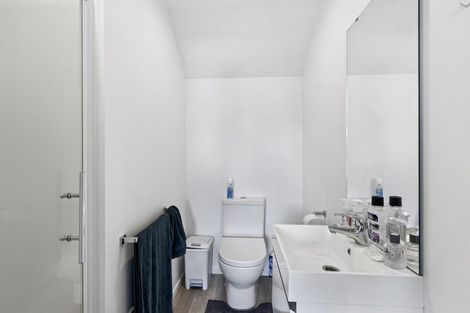 Photo of property in 138c Holly Road, St Albans, Christchurch, 8014