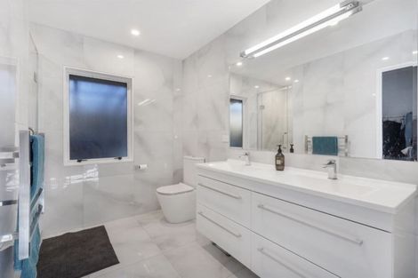 Photo of property in 39 Kensington Terrace, Gulf Harbour, Whangaparaoa, 0930