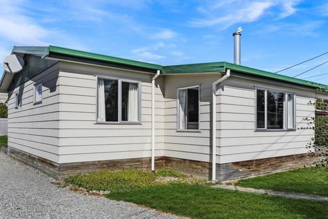 Photo of property in 22 Sefton Street, Twizel, 7901