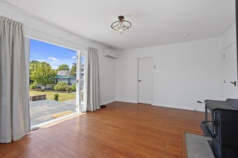 Photo of property in 8 Bronwyn Street, Mairehau, Christchurch, 8052