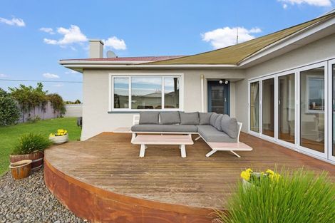 Photo of property in 194 Parsons Street, Tawhero, Whanganui, 4501