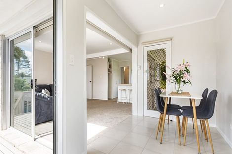 Photo of property in 67 Brigantine Drive, Beach Haven, Auckland, 0626