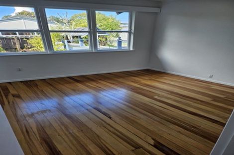 Photo of property in 84a Kaurilands Road, Titirangi, Auckland, 0604