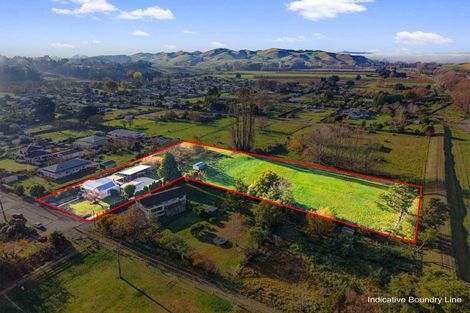 Photo of property in 24 Bennett Street, Waipawa, 4210