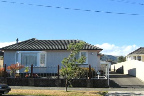 Photo of property in 27 Ngata Grove, Trentham, Upper Hutt, 5018