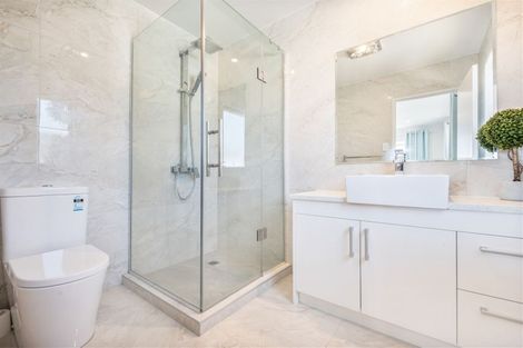 Photo of property in 25 Casheltown Way, Flat Bush, Auckland, 2019