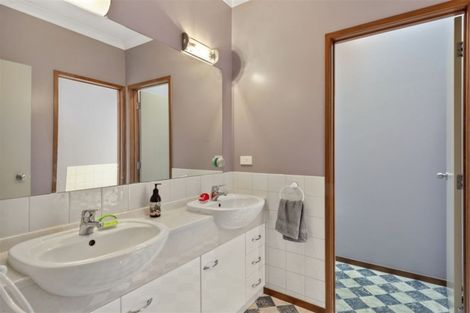 Photo of property in 7 Raungawari Drive, Huntington, Hamilton, 3210