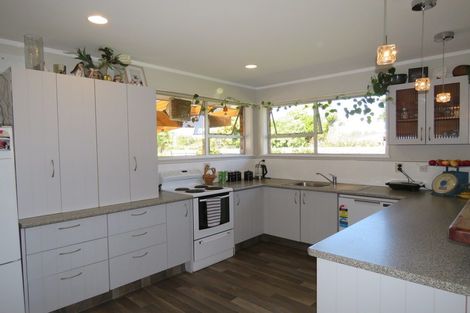 Photo of property in 183 Queen Street, Westport, 7825