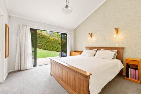 Photo of property in 1/1 Flavia Close, Torbay, Auckland, 0630