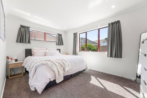 Photo of property in 19 Phar Lap Grove, Trentham, Upper Hutt, 5018