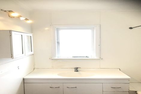 Photo of property in 28 Rice Crescent, Papakura, 2110