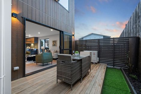 Photo of property in 3/32 Beulah Avenue, Rothesay Bay, Auckland, 0630