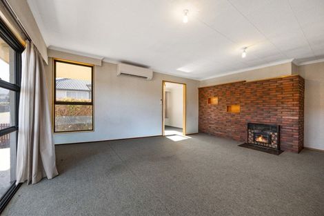 Photo of property in 70 Newcastle Street, Clyde, 9330