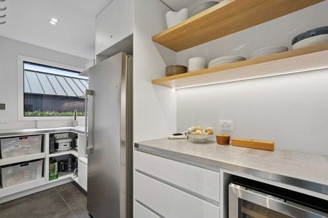 Photo of property in 28 Mcadam Drive, Jacks Point, Queenstown, 9371