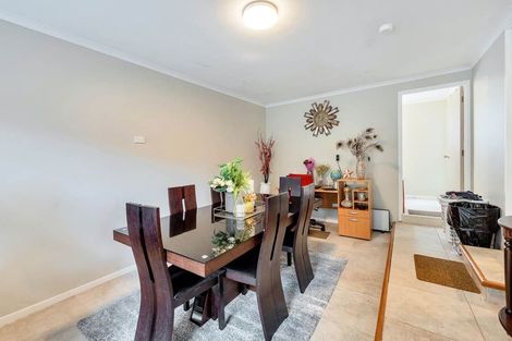 Photo of property in 4202a/2 Great North Road, Glendene, Auckland, 0602