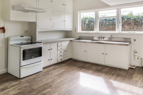 Photo of property in 98 Waterloo Road, Hutt Central, Lower Hutt, 5010