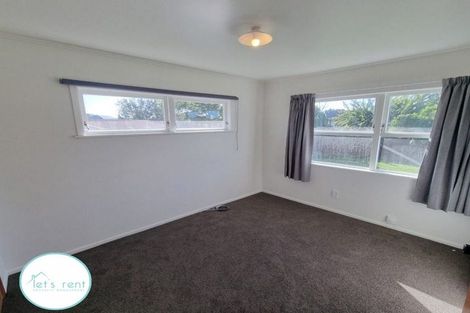 Photo of property in 12 Raglan Street, Mangere East, Auckland, 2024