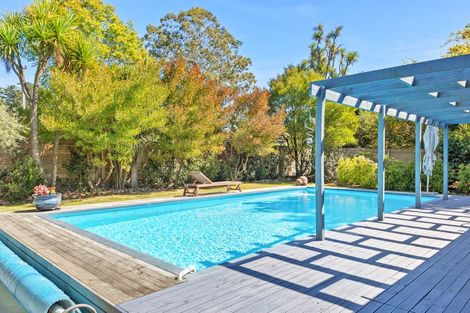 Photo of property in 200 Loburn Whiterock Road, Loburn, Rangiora, 7472